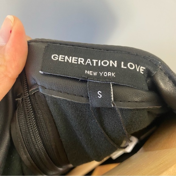 New Generation Love Janet Dress Puffer Sleeves Size Small in Black​​ - Picture 7 of 9